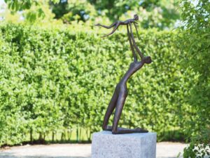 Modern Art Bronze Sculpture Mother And Child Adoring Love MO 69 | Avant Garden Bronzes