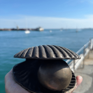 Cremation Urn Pearl In Shell For Ashes Memorial Bronze Sculpture