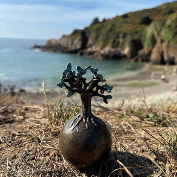 Tree Memorial Cremation Urn Mini Solid Bronze Sculpture Mesu 110
