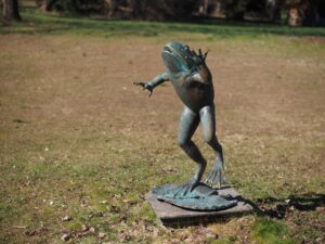 Jumping frog on lily pad bronze fountain sculpture water feature with dark verdigris patina