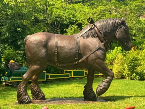 Life Sized Shire Horse Solid Bronze Sculpture 2MTDA.T