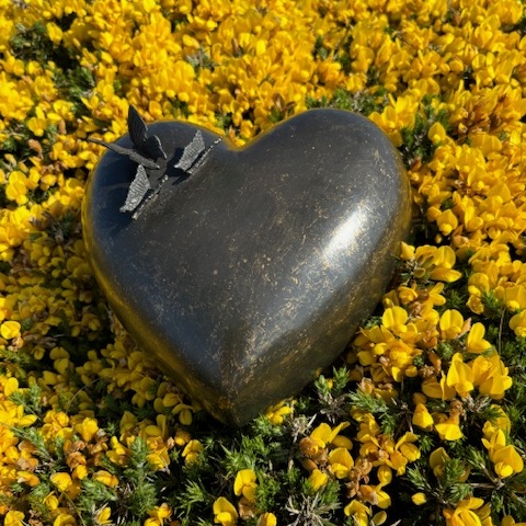 large heart and butterfly urn 1