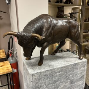 Charging Bull Bronze Garden Sculpture MI 119 1