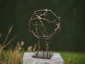 Connection Contemporary Bronze Figures Sculpture MO 79